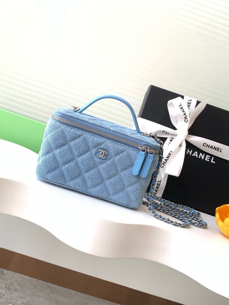 Ch**el cosmetic bags